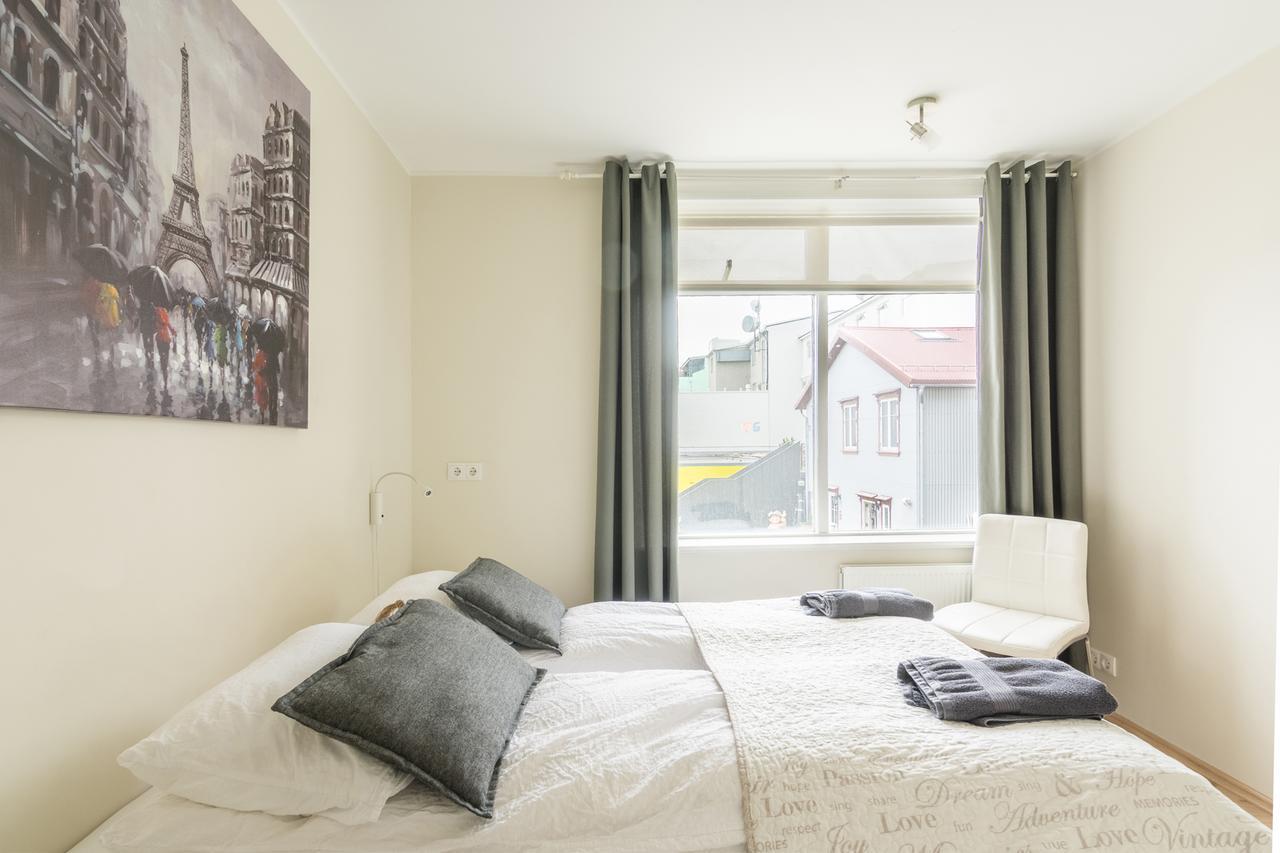 Acco Town Square Apartments Ακουρέιρι Εξωτερικό φωτογραφία