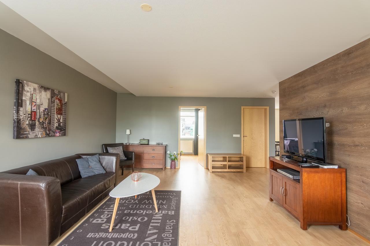 Acco Town Square Apartments Ακουρέιρι Εξωτερικό φωτογραφία
