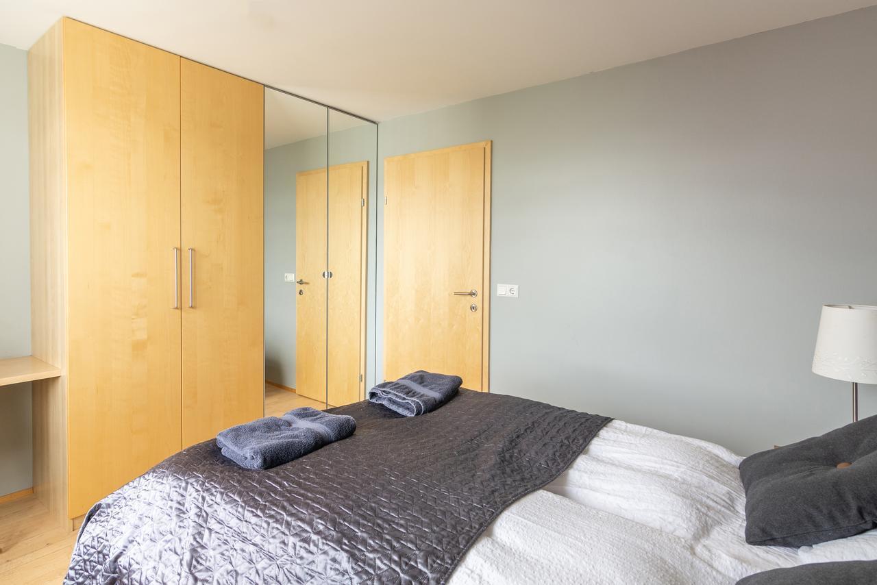 Acco Town Square Apartments Ακουρέιρι Εξωτερικό φωτογραφία